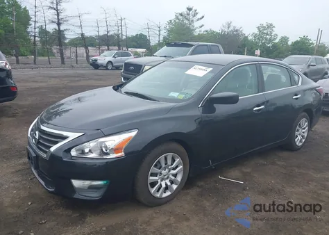 2014 Nissan Altima 2.5 S z USA, uszkodzony, nr VIN 1N4AL3AP1EN206713